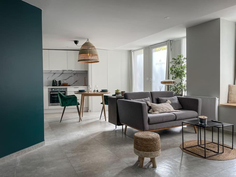 SUITE AMANTIS évadez vous dans l'univers MYKONOS Saint-Chamond Exterior foto